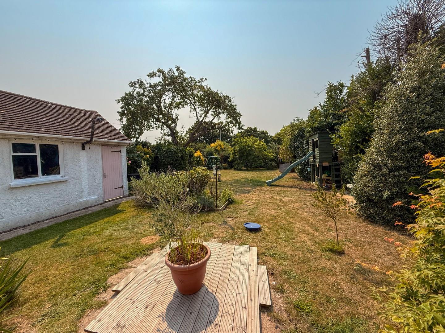 Clinton, Eagleswell Road, Boverton, Llantwit Major, Vale of Glamorgan, CF61 1UF